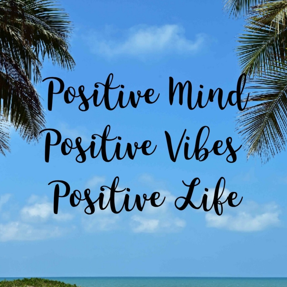 Women's Men's Shirts Jackets Sweaters Purses